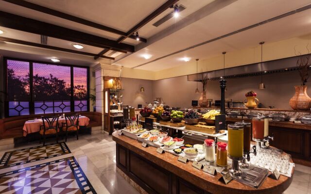 Jehan Numa Palace Hotel
