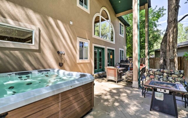 Secluded Home w/ Hot Tub & Mountain Views!