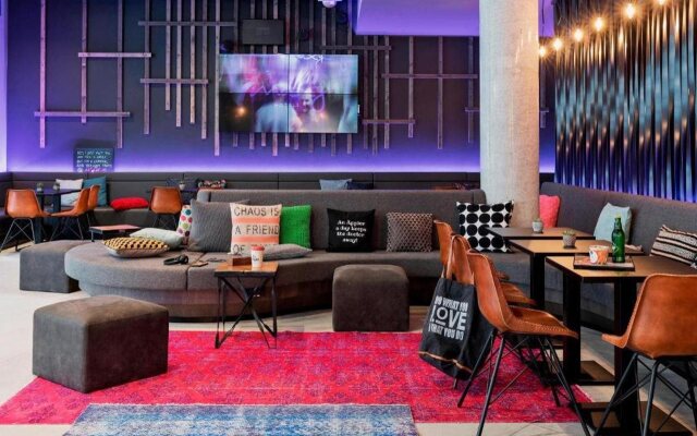 MOXY Frankfurt East