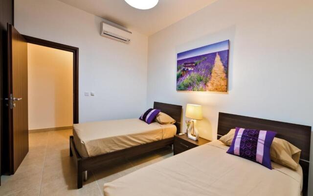 Hillock Residence Apartments