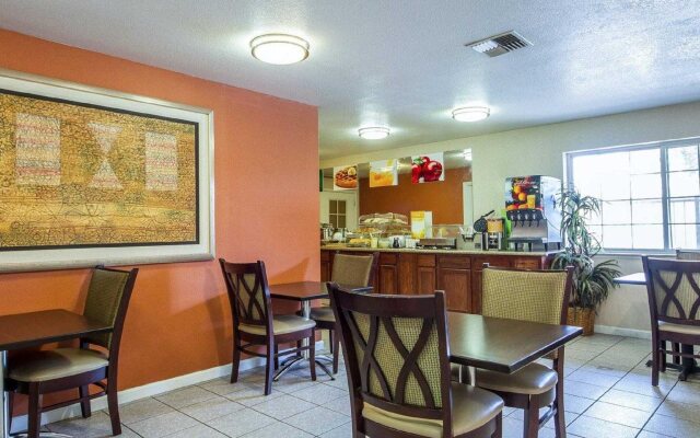 Quality Inn & Suites Lathrop - South Stockton