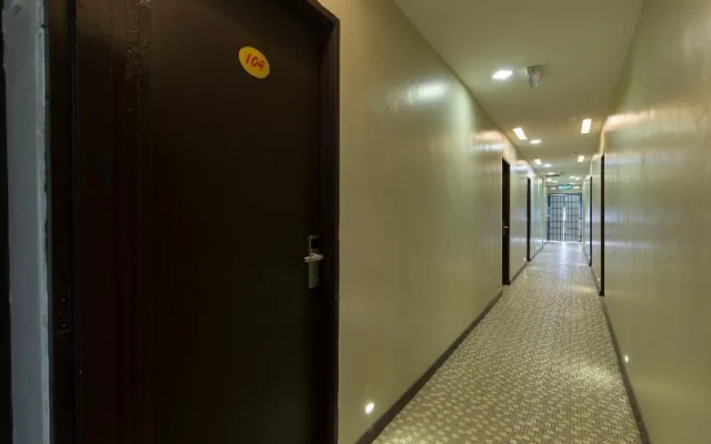 OYO 1136 PD Star Hotel