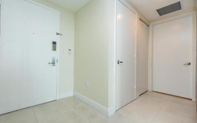 485 BRICKELL AVENUE - ICON Residence