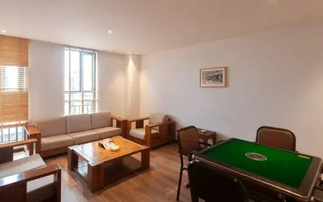Deepness Hotel
