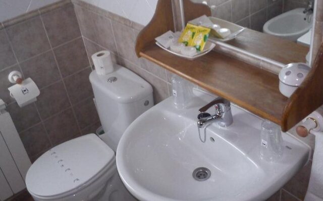 Hotel Casa Rural Ropino