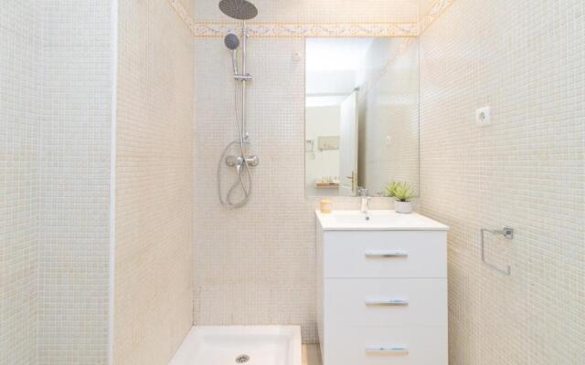 C87 - Nice Apartment Close to Teatro Cervantes