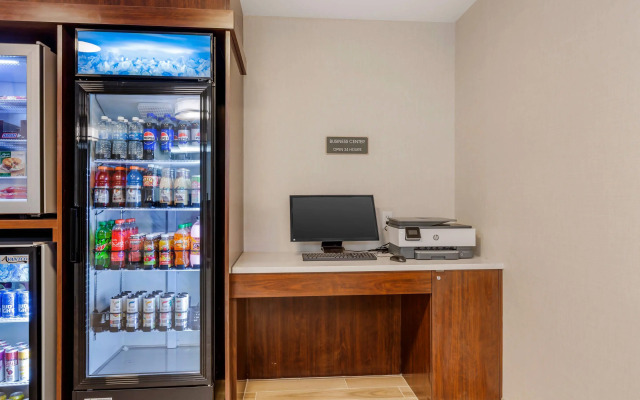 Comfort Inn River's Edge