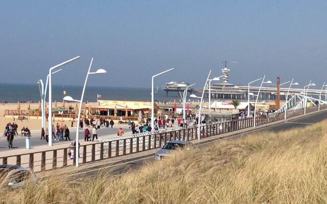 Cozy Holiday Home in Scheveningen near Beach