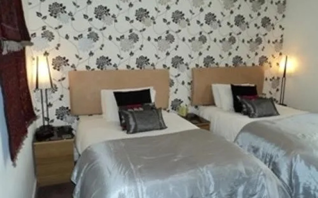 Limetree House Guest House