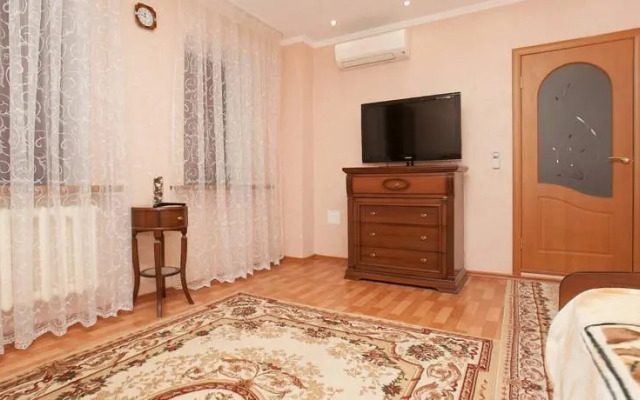 Севиль на Меридианной 10