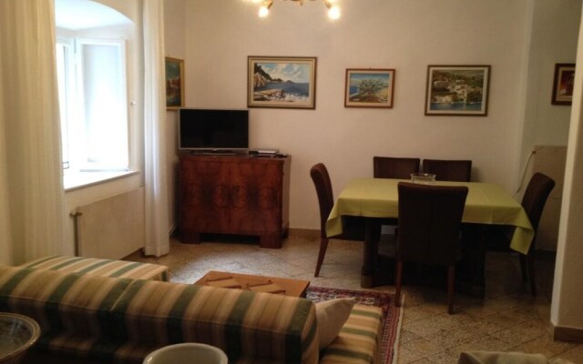 Korta - 50 m From sea - H