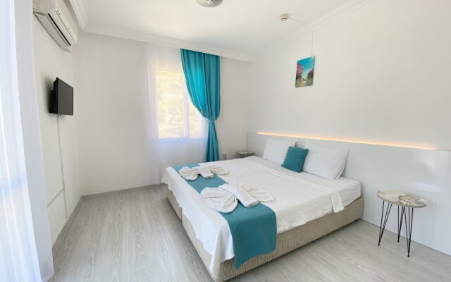 Minerva Port Hotel