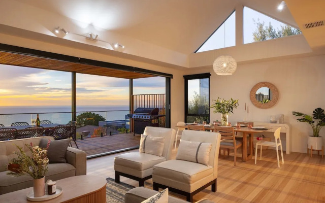 Azure Horizon Gas Heated Pool With Stunning View