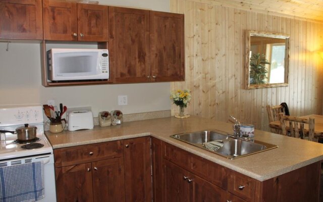 Sunshine Valley Rv Resort & Cabins