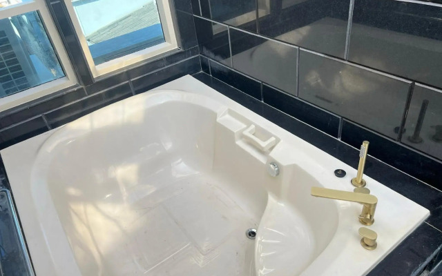 V20boutique Jacuzzi Hotel