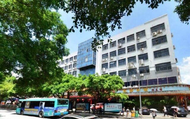 Vienna International Hotel Shenzhen South Huanguan Road