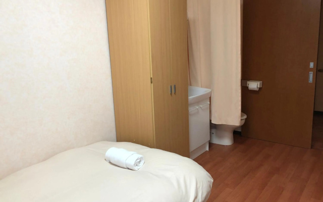 Alpine Guesthouse – Guest Rooms – Furano