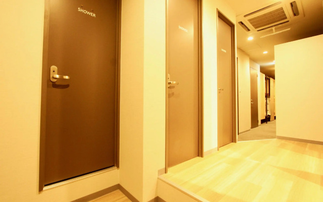 Namba Guesthouse HIVE - Hostel