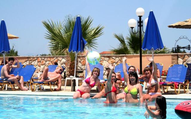 Paradise Apartments & Suites