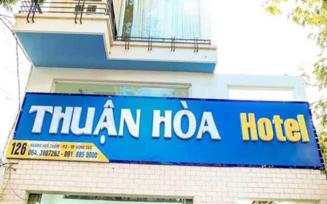 Thuan Hoa Hotel