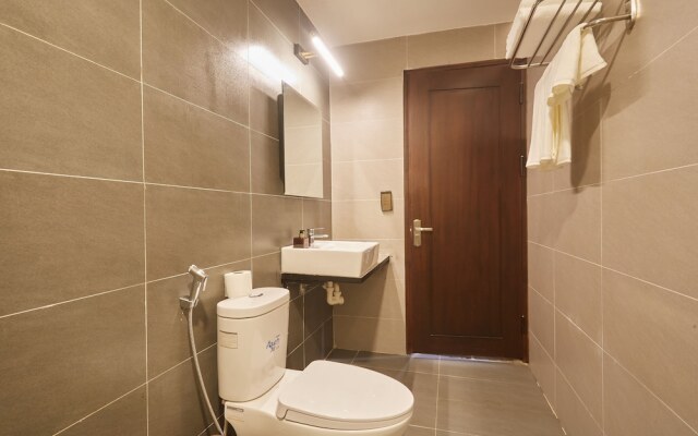 The Garden Capsule Hotel