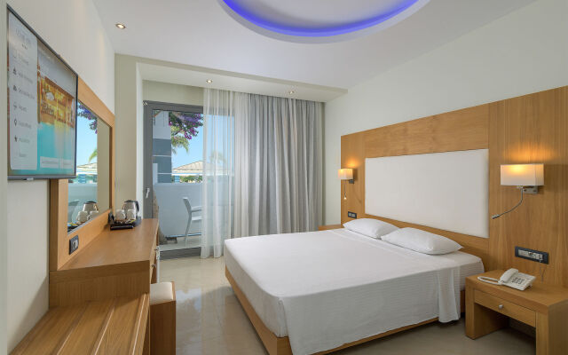 Oceanis Hotel