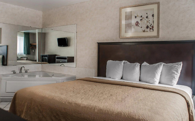 Quality Inn - Niagara Falls Blvd