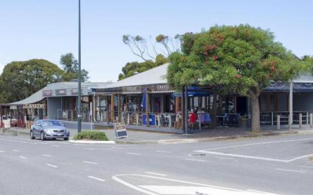 Port Elliot Beachcomber