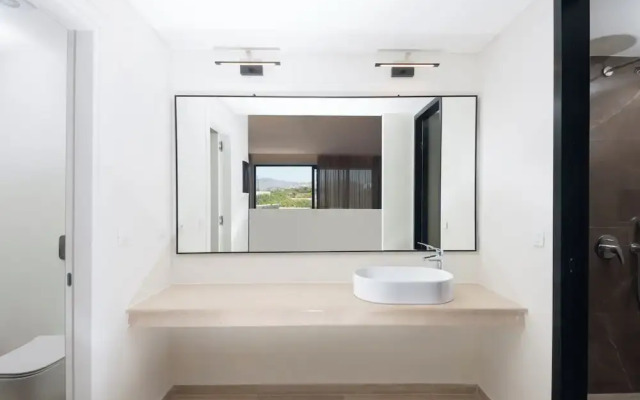 Aethrion Luxury Villas & Suites