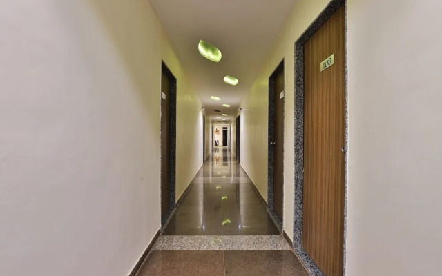 Hotel Ab Apple By OYO Rooms