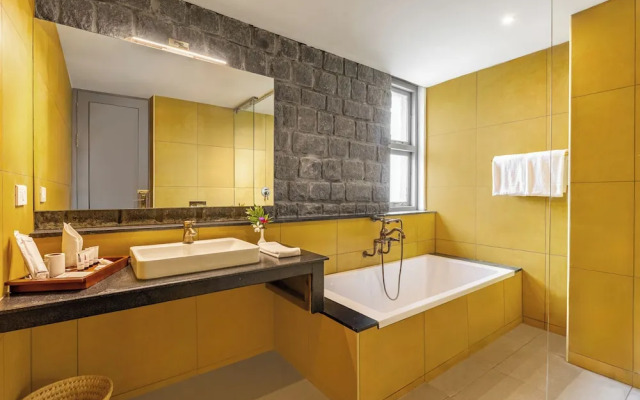 Sterling Hibis Vellore