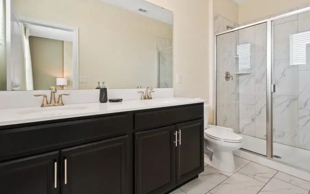 Storey Lake 6BR Cozy Home Private Pool Near Disney