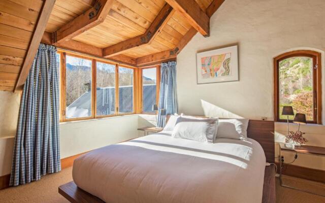Wharenui Holiday Home by MajorDomo