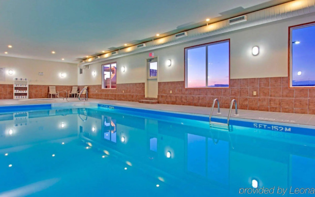 Holiday Inn Express Hotel & Suites SWIFT CURRENT by IHG