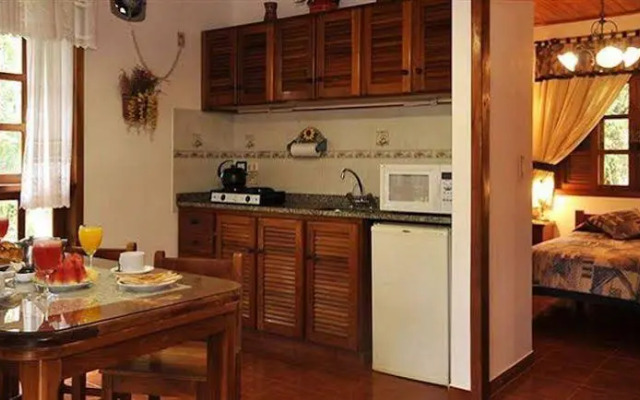 Orquideas Hotel & Cabañas