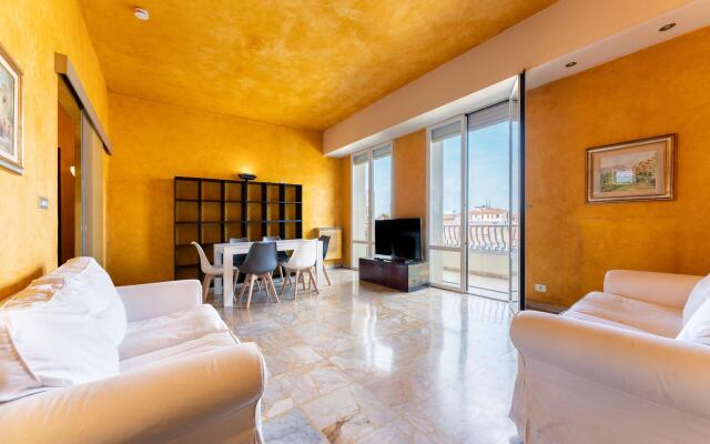 Cavour 106 in Firenze