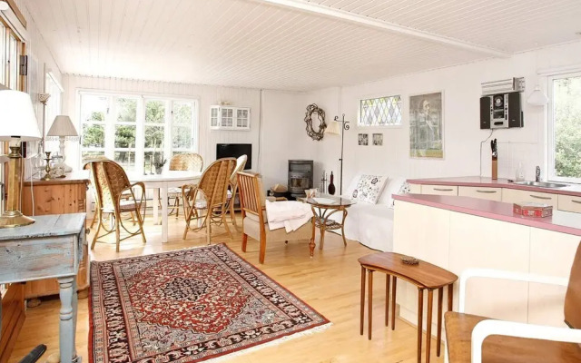 6 Person Holiday Home in Albaek