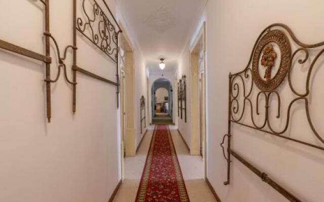 Casa Dos Arcos Boutique Hostel & Suites