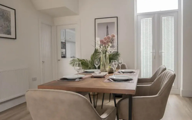 The Callie by Sasco Apartments