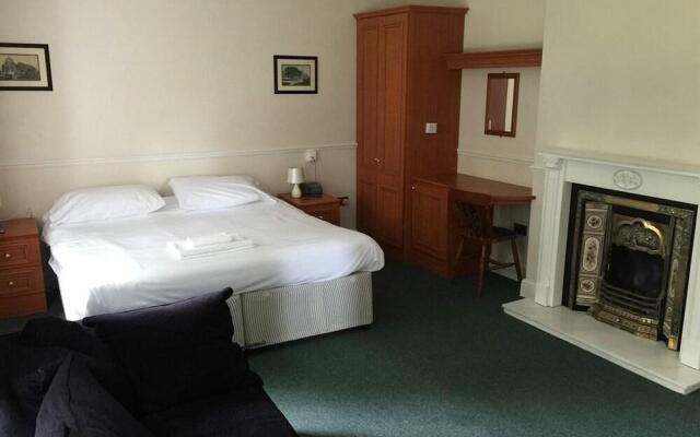 Shurland Hotel
