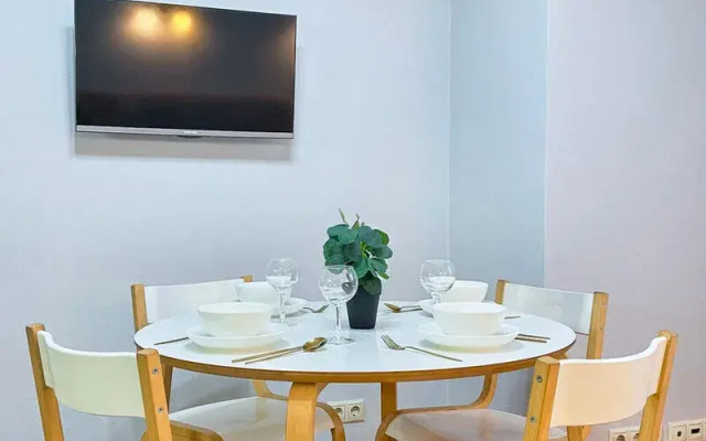 Апартаменты СанниДейс на проезде 3-й Покровский, д. 7