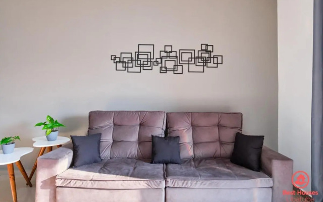 BH15: Apto charmoso com piscina e churrasqueira