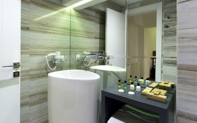 The Place Suites