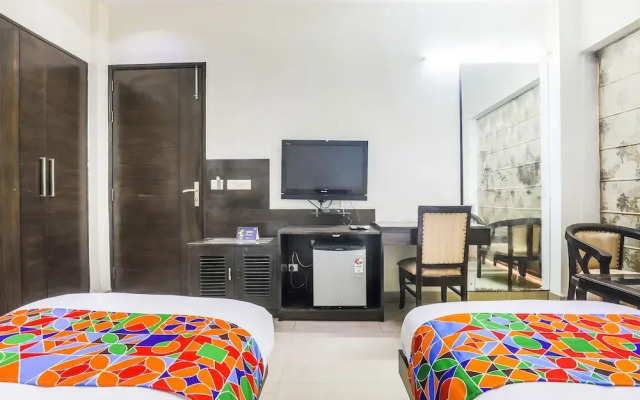 FabHotel Vizion Rezi