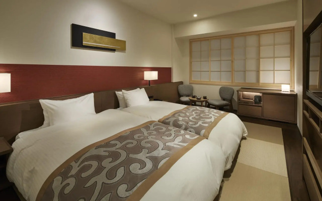 Ours Inn Hankyu