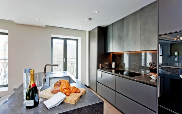 3-bed Deluxe Apt 413