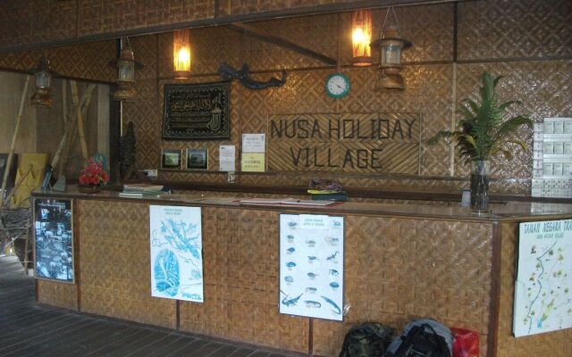 Nusa Holiday Village