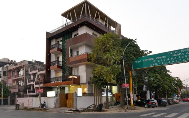 Hotel Fortune Inn Noida Sector-19