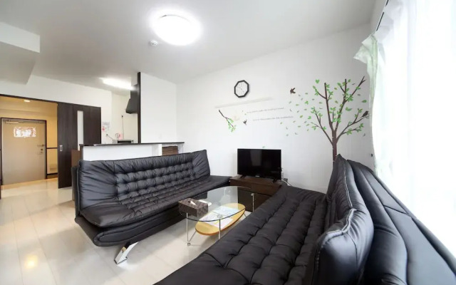 EX Itoman Apartment 503