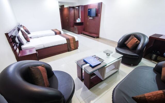 Hotel AVN Grand
